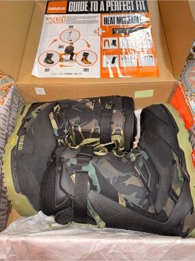 ThirtyTwo Men's Snowboard Boots - Black Camo